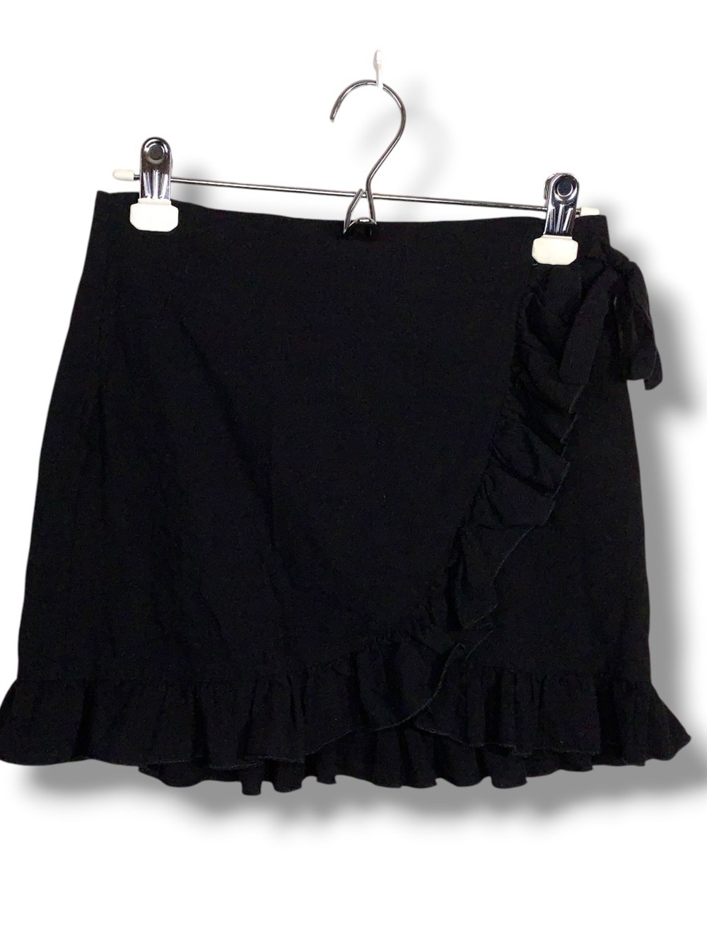 Size 6 Black Cotton Wrap Style Skirt Ruffle Accent Goth Kawaii Lightweight